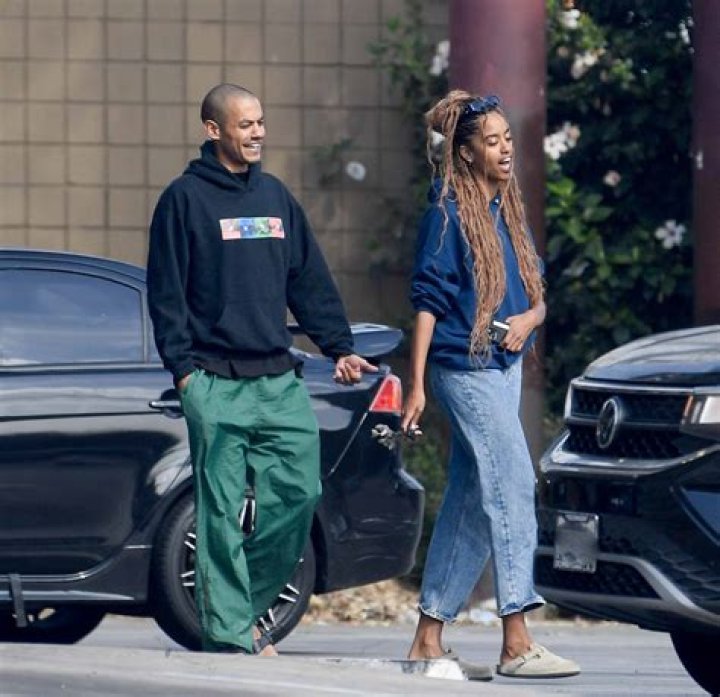 
Is Malia Obama Dating Anyone? Rumored To Be Dating Dawit Eklund? Boyfriend And Family 